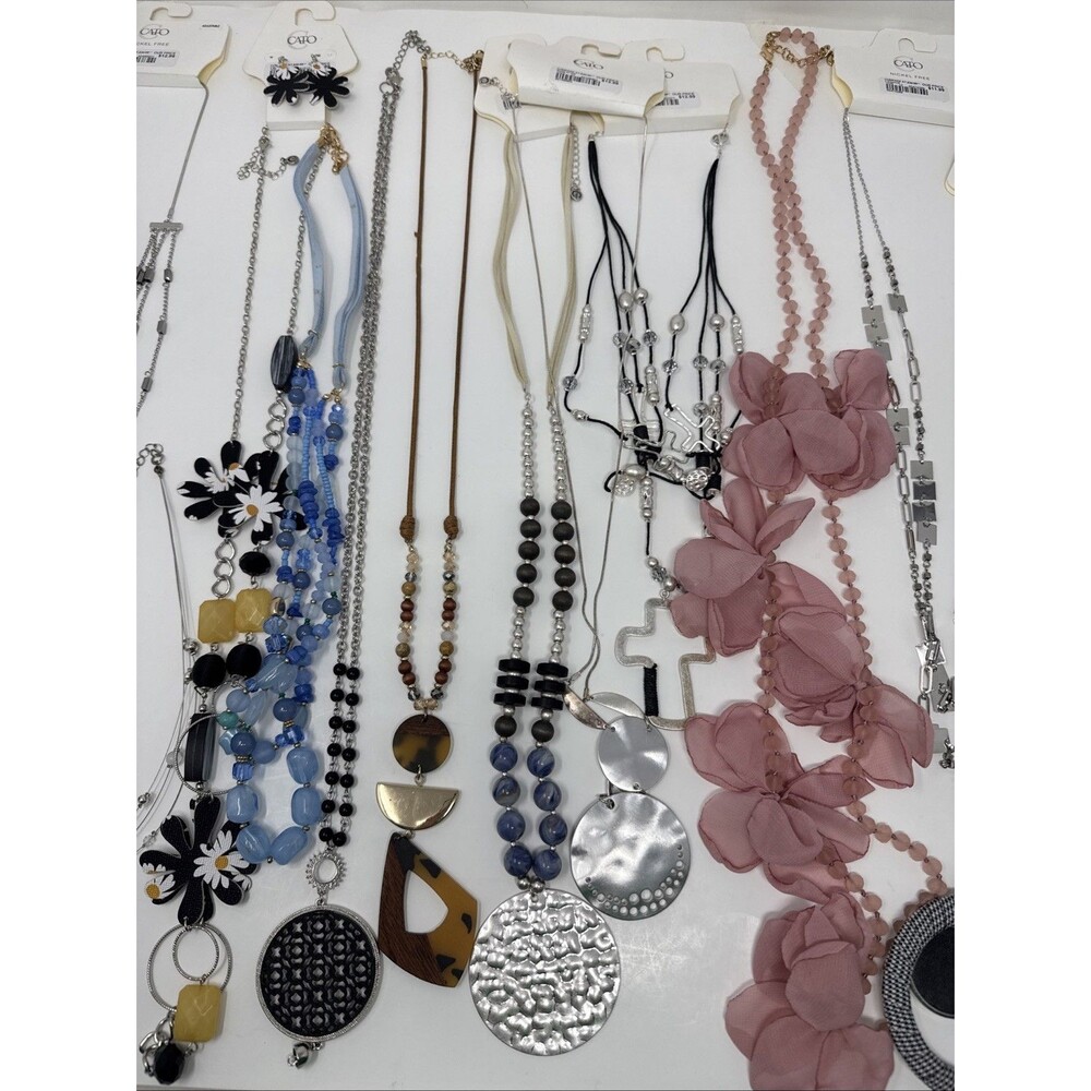 Lot Of 17 Jewelry Necklaces CATO Statement Spring Summer Costume Long Flower - Picture 2 of 16